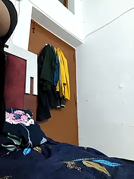 Snapshot of paro22_sex chatting on 9, 4, 2026 paro22 sex online show from 9, 4, 2026