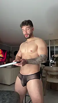 Valenthino Salvatore online show from 6, 3, 2026