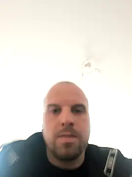 Snapshot of Phoenix2310 chatting on 18, 12, 2025 Phoenix2310 online show from 18, 12, 2025