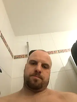 Snapshot of Phoenix2310 chatting on 2, 3, 2026 Phoenix2310 online show from 2, 3, 2026