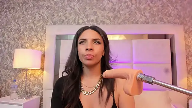 Viiolet Stone online show from 9, 1, 2026