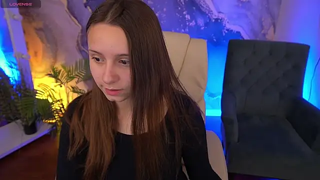 TinyNatalie online show from 1, 6, 2026