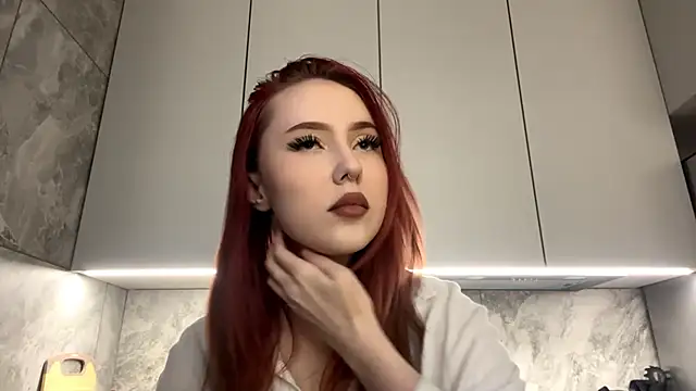 DaphineMckoy online show from 1, 12, 2025