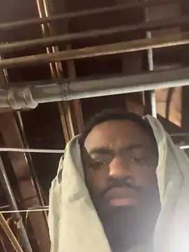 Snapshot of BlackWood777777 chatting on 23, 11, 2025 BlackWood777777 online show from 23, 11, 2025