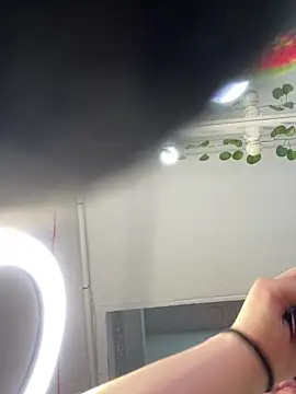 Kitty Bms  online show from 18, 12, 2025