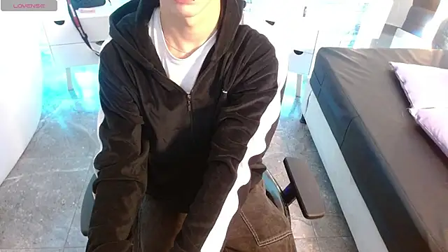 kaelwolf tay online show from 30, 11, 2025