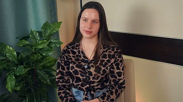 SanoraVillnave online show from 25, 11, 2025