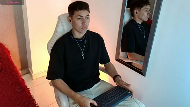 LoganFoster  online show from 16, 1, 2026