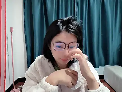 Snapshot of Mimiya-833 chatting on 1, 12, 2025 Mimiya-833 online show from 1, 12, 2025