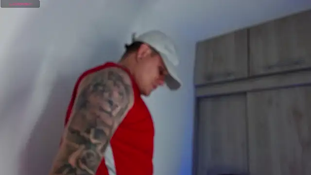 leon cumming online show from 25, 11, 2025