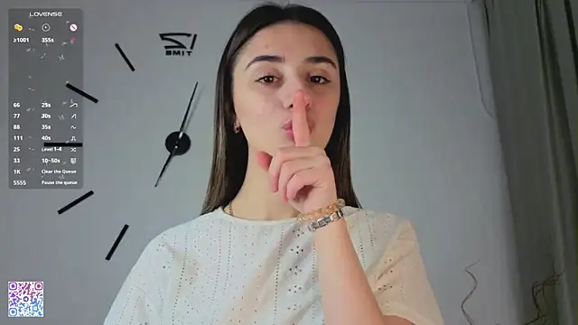 Snapshot of MableHort chatting on 15, 12, 2025 MableHort online show from 15, 12, 2025