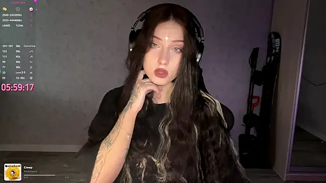 Meowluly online show from 12, 4, 2026