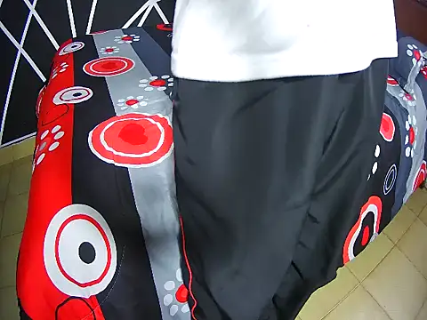 HouseOfHeat online show from 24, 11, 2025