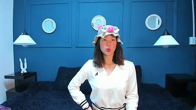 Skyy bloom online show from 19, 2, 2026