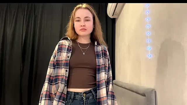 PrettyGhost online show from 25, 11, 2025