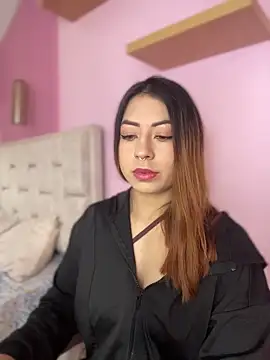 MaddieHunter online show from 26, 11, 2025