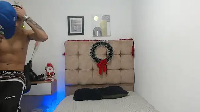 RhythmSensualXX online show from 2, 12, 2025