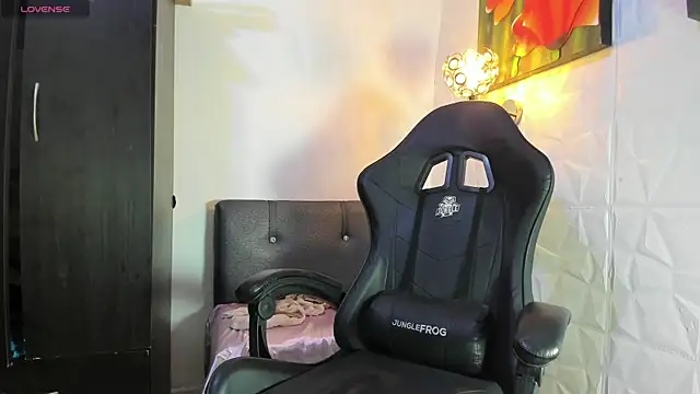 Miss clarepocahose online show from 25, 11, 2025