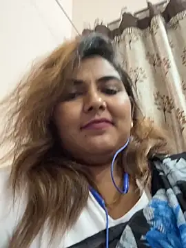 Tamil Smiley Queen online show from 29, 11, 2025