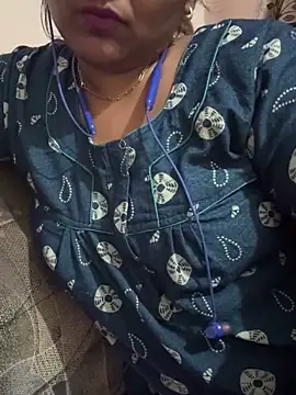 Tamil Smiley Queen online show from 15, 1, 2026