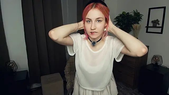 Snapshot of JenaePilkenton chatting on 3, 12, 2025 JenaePilkenton online show from 3, 12, 2025