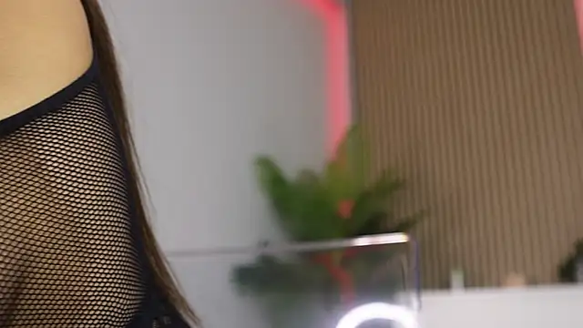 Snapshot of Jessy_Cruz_ chatting on 29, 11, 2025 Jessy Cruz online show from 29, 11, 2025