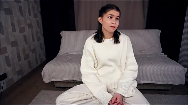 ZulaRattan online show from 28, 11, 2025