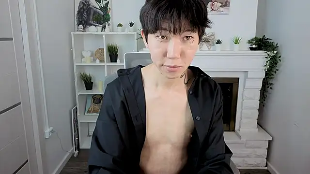 Snapshot of YugoAsian chatting on 28, 11, 2025 YugoAsian online show from 28, 11, 2025