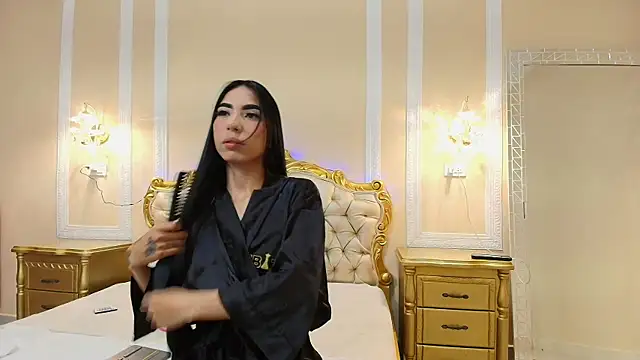 HallieStone online show from 30, 3, 2026