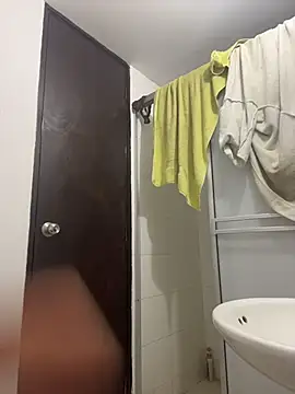 Miia moonn online show from 18, 12, 2025