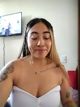 Manuela Velvet online show from 1, 12, 2025