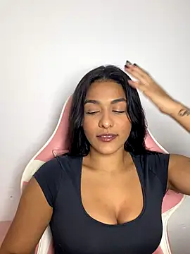 Laurapocahontas online show from 29, 11, 2025