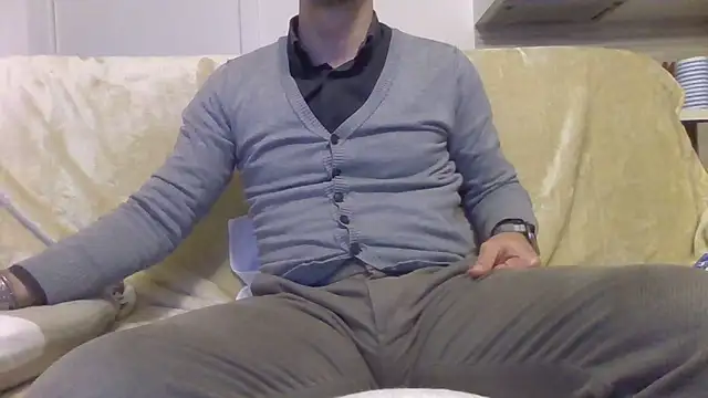 Eroshotlicker online show from 8, 4, 2026