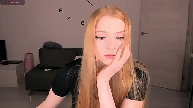  Milana Sparkl75  online show from 10, 5, 2026