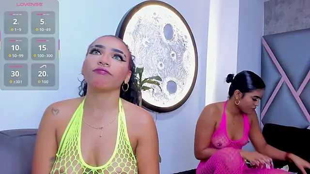 Snapshot of Polett_Amaranta chatting on 29, 11, 2025 Polett Amaranta online show from 29, 11, 2025