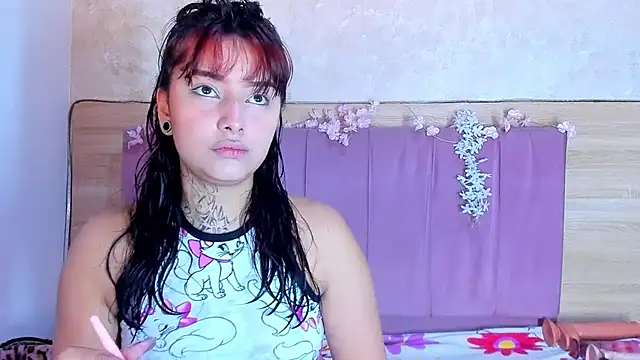 Snapshot of akoradia_mondcm chatting on 29, 11, 2025 akoradia mondcm online show from 29, 11, 2025