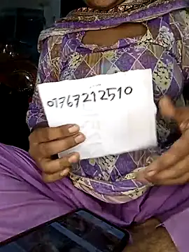 Snapshot of Jhunaki_789 chatting on 19, 12, 2025 Jhunaki 789 online show from 19, 12, 2025