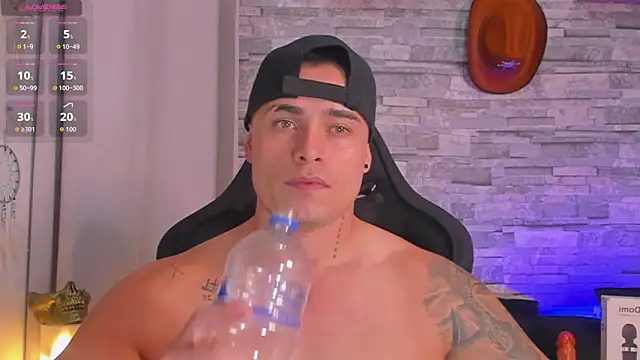 Snapshot of connorsmithvip chatting on 28, 11, 2025 connorsmithvip online show from 28, 11, 2025