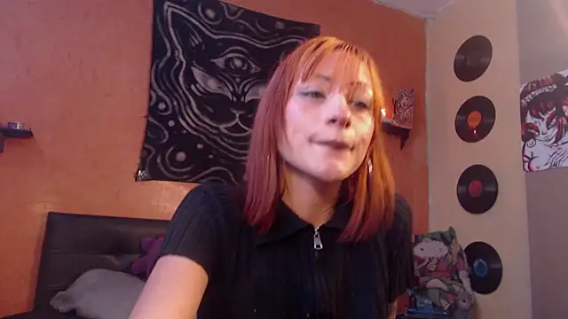 Snapshot of Layla_quinn chatting on 24, 6, 2026 Layla quinn online show from 24, 6, 2026