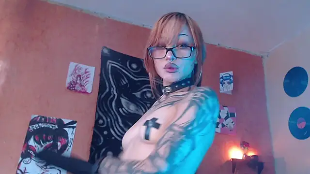 Snapshot of Layla_quinn chatting on 11, 7, 2026 Layla quinn online show from 11, 7, 2026