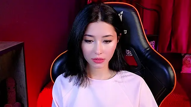 RedMidnight online show from 3, 4, 2026