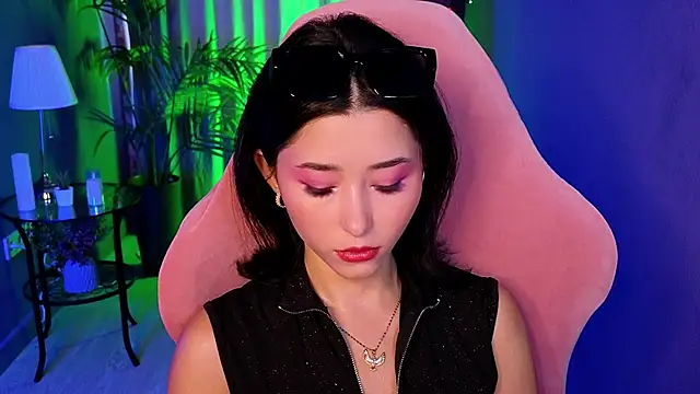 RedMidnight online show from 19, 6, 2026