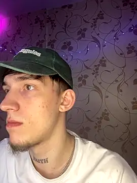 Snapshot of Rabizoon chatting on 27, 11, 2025 Rabizoon online show from 27, 11, 2025