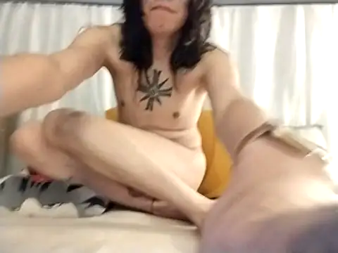 particula de yo online show from 5, 12, 2025