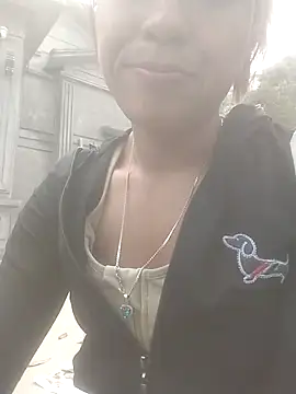 tieutam122 online show from 3, 12, 2025