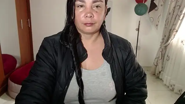 vivian-milf online show from 8, 1, 2026