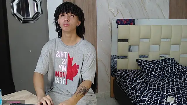 Snapshot of kim_curlyy chatting on 24, 3, 2026 kim curlyy online show from 24, 3, 2026