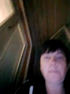 Snapshot of LusiaD chatting on 30, 11, 2025 LusiaD online show from 30, 11, 2025