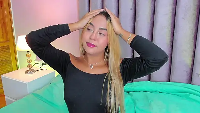 Snapshot of Little_Angelica18 chatting on 6, 2, 2026 Little Angelica18 online show from 6, 2, 2026