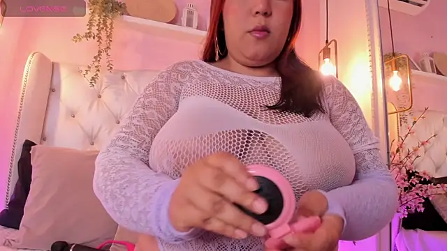 AmberHarpper online show from 22, 5, 2026